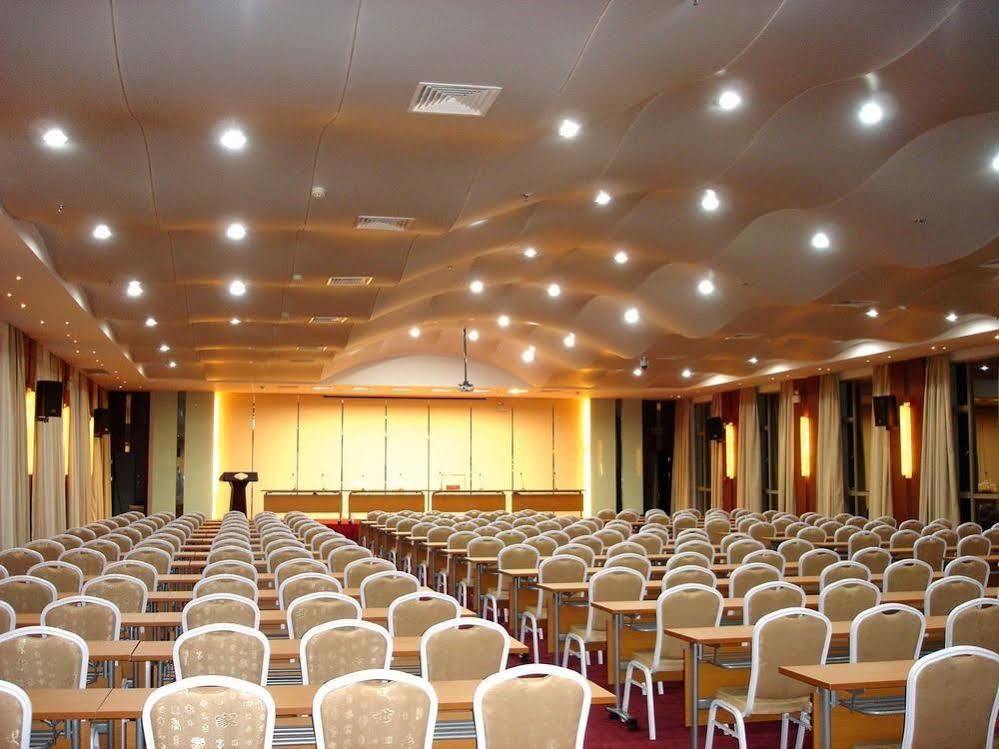 Yihe Harbor Hotel อู๋ซี ภายนอก รูปภาพ